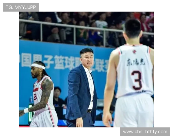 广东队返回东莞开总结会，陈海涛发放奖金后放假过年